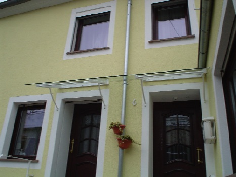Haustürüberdachung aus VSG Glas Haustürüberdachung aus VSG Glas